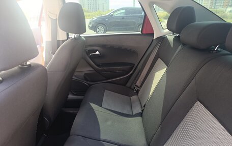 Volkswagen Polo VI (EU Market), 2012 год, 850 000 рублей, 11 фотография