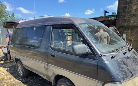 Toyota Lite Ace IV, 1992 год, 385 000 рублей, 2 фотография