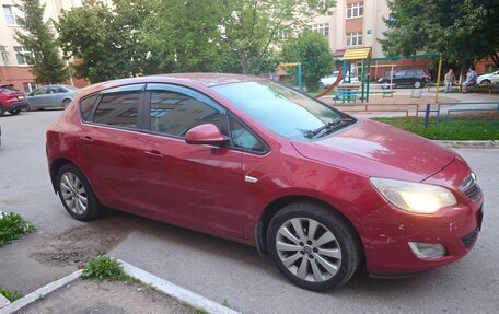 Opel Astra J, 2011 год, 550 000 рублей, 4 фотография