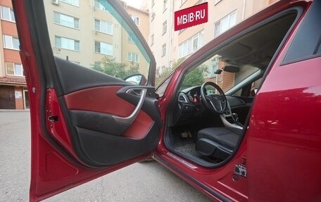 Opel Astra J, 2011 год, 550 000 рублей, 11 фотография