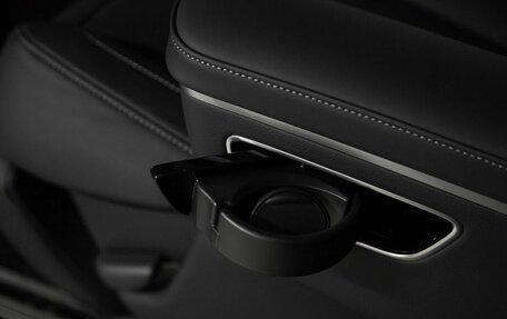 Mercedes-Benz V-Класс, 2026 год, 14 800 000 рублей, 26 фотография