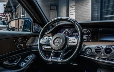 Mercedes-Benz S-Класс AMG, 2018 год, 9 300 000 рублей, 21 фотография