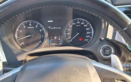 Mitsubishi Outlander III рестайлинг 3, 2014 год, 1 350 000 рублей, 18 фотография