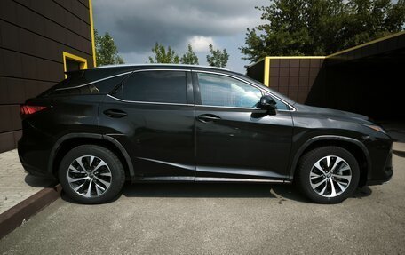 Lexus RX IV рестайлинг, 2021 год, 2 895 000 рублей, 5 фотография