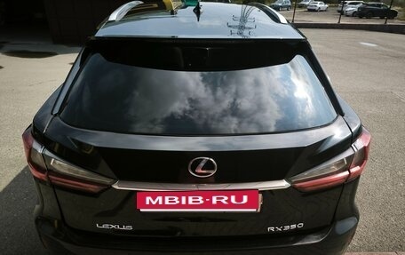 Lexus RX IV рестайлинг, 2021 год, 2 895 000 рублей, 8 фотография