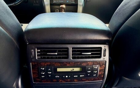 Toyota Land Cruiser 200, 2012 год, 3 590 000 рублей, 36 фотография