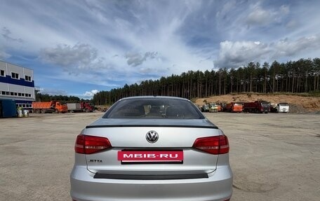 Volkswagen Jetta VI, 2015 год, 980 000 рублей, 3 фотография
