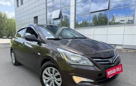Hyundai Solaris II рестайлинг, 2015 год, 879 000 рублей, 2 фотография