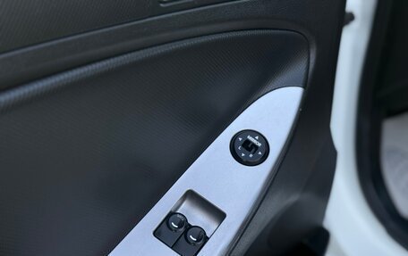 Hyundai Solaris II рестайлинг, 2015 год, 845 000 рублей, 11 фотография