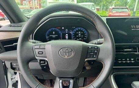 Toyota Avalon, 2026 год, 4 185 000 рублей, 15 фотография
