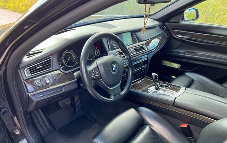 BMW 7 серия, 2014 год, 2 349 000 рублей, 11 фотография