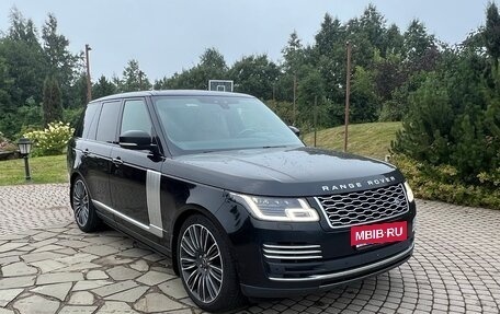 Land Rover Range Rover IV рестайлинг, 2021 год, 8 000 000 рублей, 2 фотография