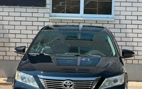 Toyota Camry, 2014 год, 2 050 000 рублей, 5 фотография
