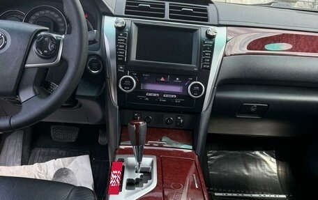 Toyota Camry, 2014 год, 2 050 000 рублей, 10 фотография