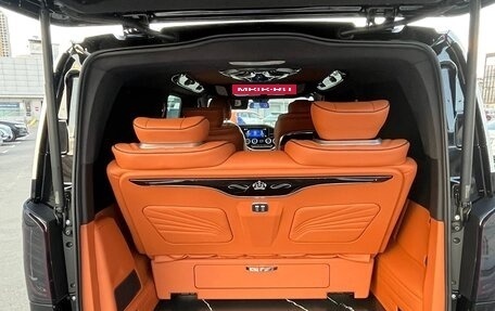 Mercedes-Benz Vito, 2024 год, 8 990 000 рублей, 19 фотография