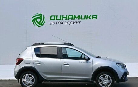 Renault Sandero II рестайлинг, 2018 год, 925 000 рублей, 4 фотография