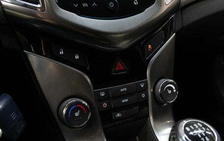 Chevrolet Cruze II, 2013 год, 970 000 рублей, 21 фотография