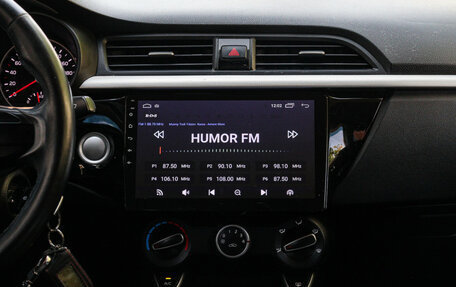 KIA Rio IV, 2018 год, 1 327 000 рублей, 11 фотография