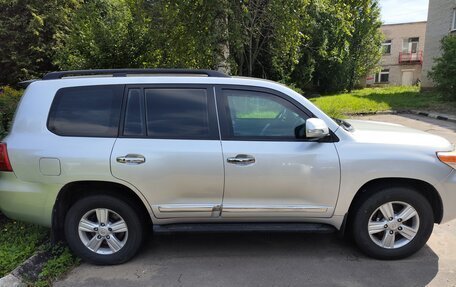 Toyota Land Cruiser 200, 2012 год, 6 000 000 рублей, 3 фотография