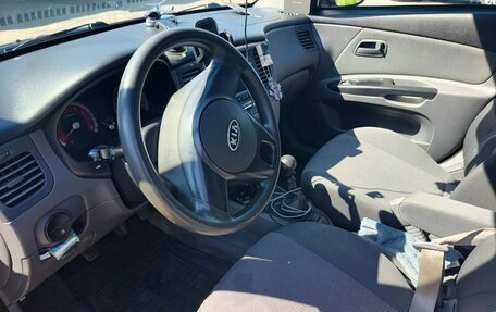 KIA Rio II, 2011 год, 390 000 рублей, 1 фотография