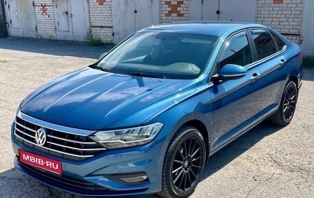 Volkswagen Jetta VII, 2019 год, 1 650 000 рублей, 1 фотография