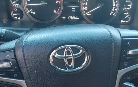Toyota Land Cruiser 200, 2016 год, 8 150 000 рублей, 6 фотография