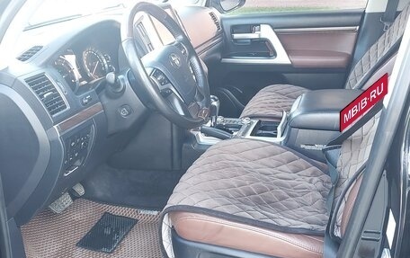Toyota Land Cruiser 200, 2016 год, 8 150 000 рублей, 9 фотография