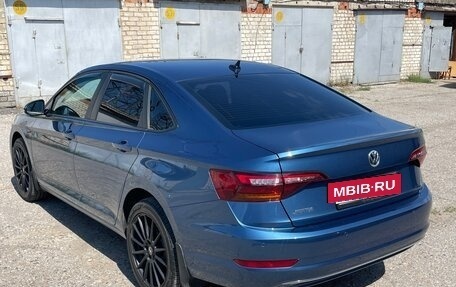 Volkswagen Jetta VII, 2019 год, 1 650 000 рублей, 2 фотография