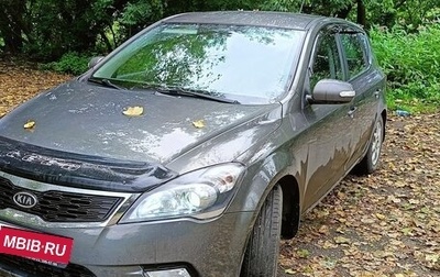 KIA cee'd I рестайлинг, 2011 год, 870 000 рублей, 1 фотография