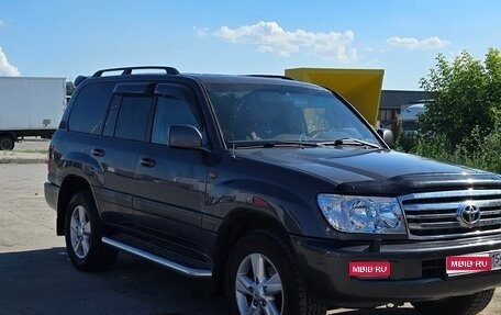 Toyota Land Cruiser 100 рестайлинг 2, 2006 год, 3 500 000 рублей, 1 фотография