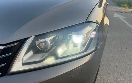Volkswagen Passat B7, 2011 год, 990 000 рублей, 4 фотография
