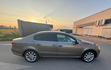 Volkswagen Passat B7, 2011 год, 990 000 рублей, 9 фотография