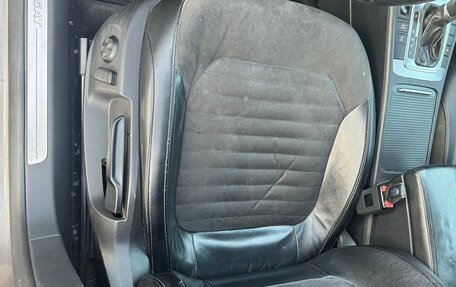 Volkswagen Passat B7, 2011 год, 990 000 рублей, 21 фотография