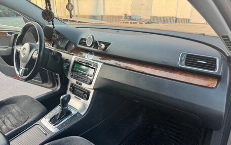 Volkswagen Passat B7, 2011 год, 990 000 рублей, 26 фотография