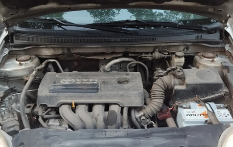 Toyota Corolla, 2004 год, 470 000 рублей, 3 фотография