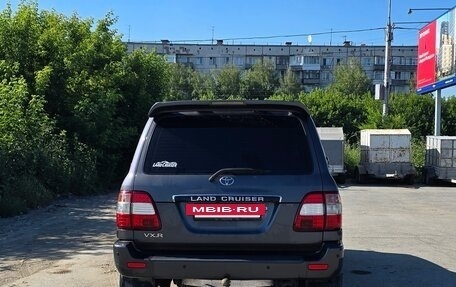 Toyota Land Cruiser 100 рестайлинг 2, 2006 год, 3 500 000 рублей, 4 фотография