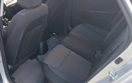 Hyundai Solaris II рестайлинг, 2018 год, 850 000 рублей, 6 фотография
