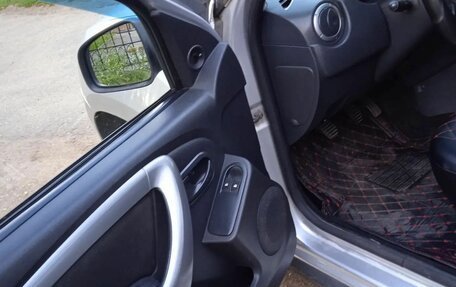 Renault Duster I рестайлинг, 2012 год, 670 000 рублей, 2 фотография