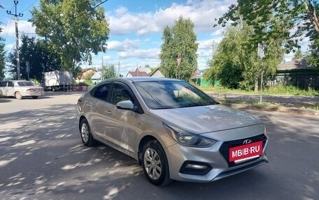 Hyundai Solaris II рестайлинг, 2018 год, 850 000 рублей, 19 фотография