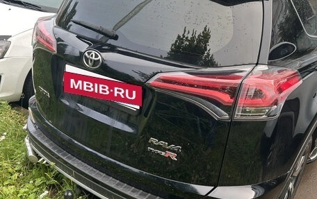 Toyota RAV4, 2019 год, 2 500 000 рублей, 8 фотография