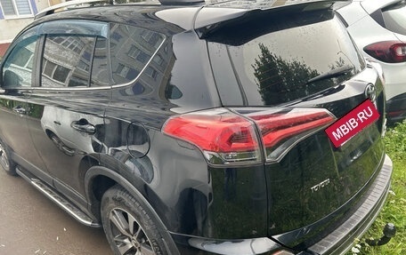 Toyota RAV4, 2019 год, 2 500 000 рублей, 7 фотография
