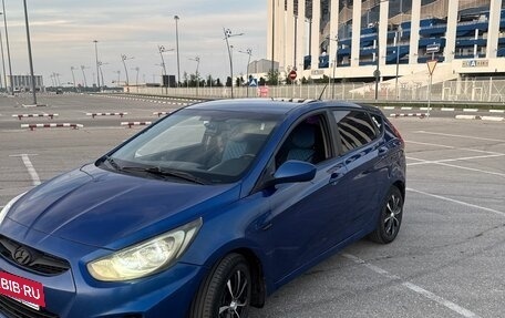 Hyundai Solaris II рестайлинг, 2011 год, 565 000 рублей, 5 фотография