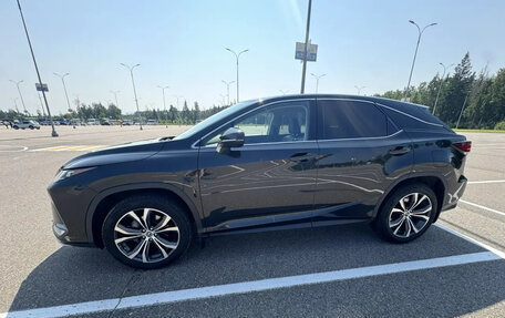 Lexus RX IV рестайлинг, 2019 год, 4 500 000 рублей, 6 фотография