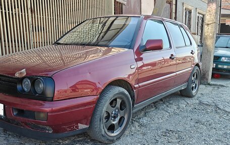 Volkswagen Golf III, 1997 год, 450 000 рублей, 2 фотография