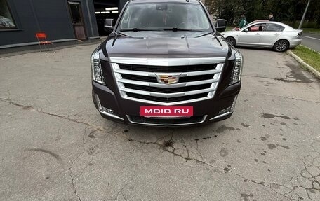 Cadillac Escalade IV, 2016 год, 4 000 000 рублей, 10 фотография