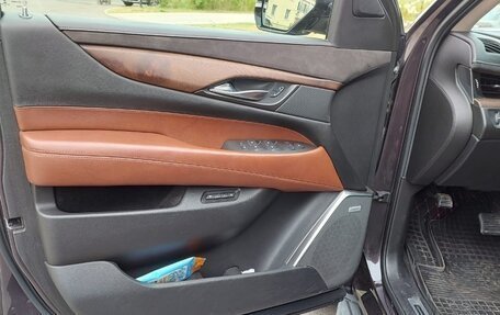 Cadillac Escalade IV, 2016 год, 4 000 000 рублей, 18 фотография