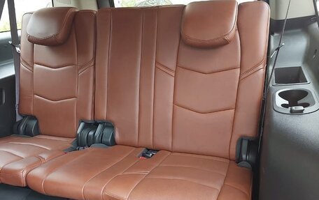 Cadillac Escalade IV, 2016 год, 4 000 000 рублей, 21 фотография