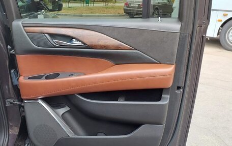Cadillac Escalade IV, 2016 год, 4 000 000 рублей, 28 фотография