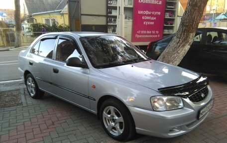 Hyundai Accent II, 2005 год, 330 000 рублей, 3 фотография
