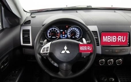 Mitsubishi Outlander III рестайлинг 3, 2011 год, 1 199 000 рублей, 11 фотография
